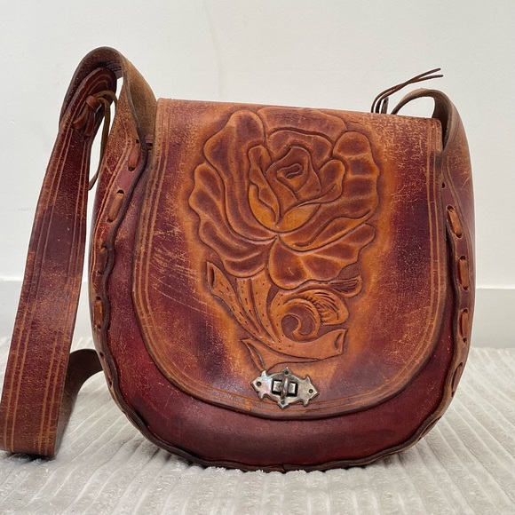 Vintage Tooled Leather Rose Embossed Shoulder Bag - Picture 1 of 7